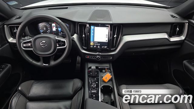 Volvo XC60 (II) T8 R-Design 2021 — фото 7