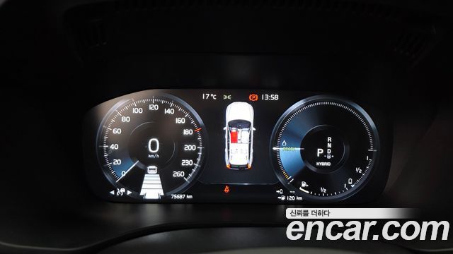 Volvo XC60 (II) T8 R-Design 2021 — фото 8