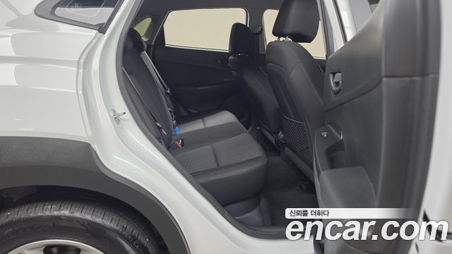 Hyundai Kona Gasoline 1.6 Turbo 2WD Smart 2022 — фото 12