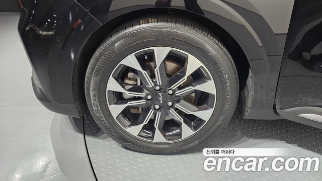 Kia Carnival (IV) Diesel 9-Seater Signature 2023 — фото 5