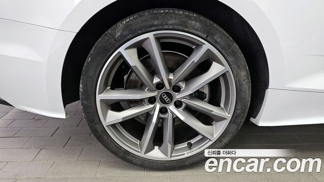 Audi A5 (F5) 40 TDI Quattro Premium Coupe 2022 — фото 5