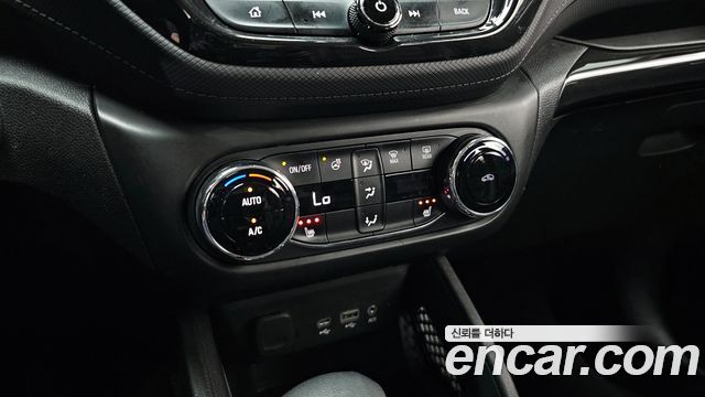 Chevrolet Trailblazer 1.3 Turbo 2WD Premier 2021 — фото 17