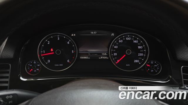 Volkswagen Touareg V6 3.0 TDI Bluemotion 7P5 2014 — фото 8