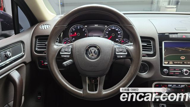 Volkswagen Touareg V6 3.0 TDI Bluemotion 7P5 2014 — фото 13