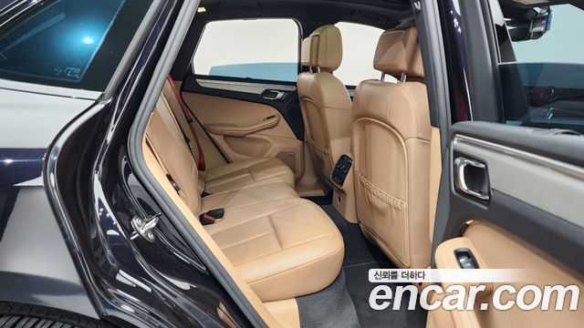 Porsche Macan 2.9 GTS 95B 2021 — фото 12