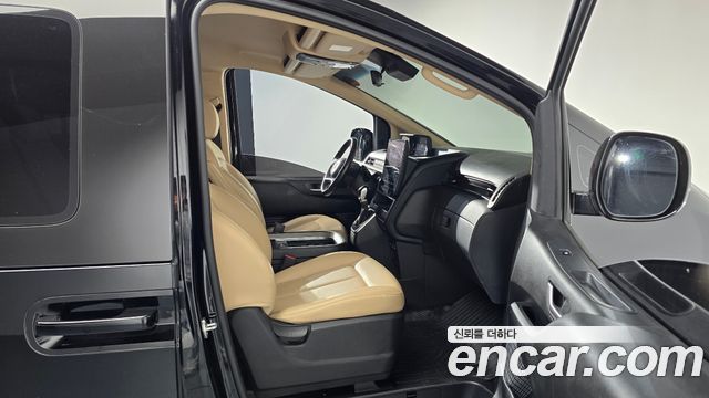 Hyundai Staria Cargo 5-Seater Modern 2022 — фото 11