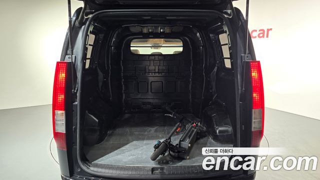 Hyundai Staria Cargo 5-Seater Modern 2022 — фото 20