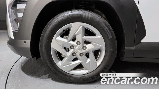 Hyundai Kona (SX2) Gasoline 2.0 2WD Modern 2025 — фото 5