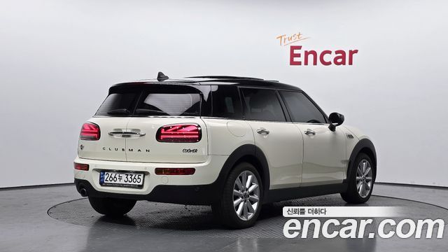 MINI Cooper Clubman Standard 2nd 2021 — фото 2
