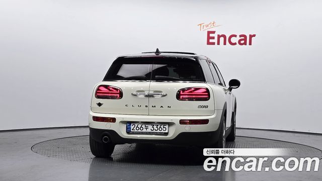MINI Cooper Clubman Standard 2nd 2021 — фото 4