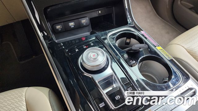 Kia Carnival (IV) Diesel 9-Seater Hi-Limousine Signature 2021 — фото 9