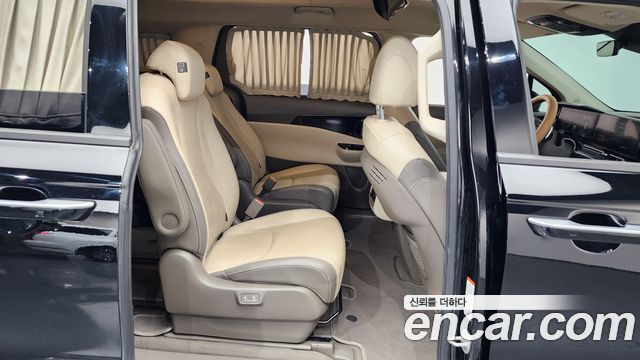 Kia Carnival (IV) Diesel 9-Seater Hi-Limousine Signature 2021 — фото 12