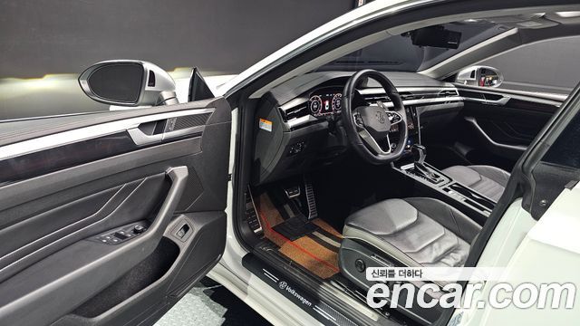 Volkswagen Arteon 2.0 TDI Prestige 2022 — фото 16