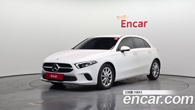 Mercedes-Benz A-Class (W177) A220 Hatchback 2020 — фото 1