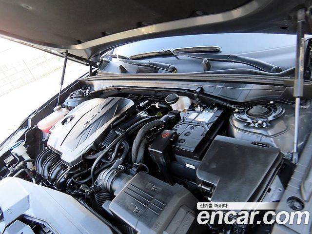 Kia K8 2.5 Gasoline 2WD Noblesse 2022 — фото 23