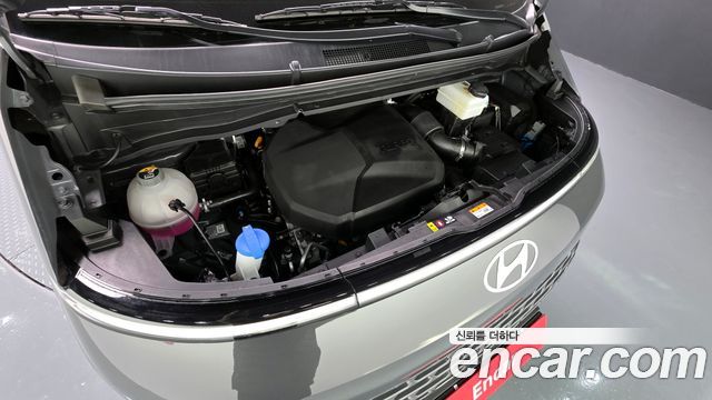 Hyundai Staria Cargo 3-Seater Modern 2025 — фото 6