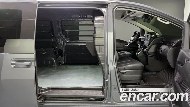 Hyundai Staria Cargo 3-Seater Modern 2025 — фото 10