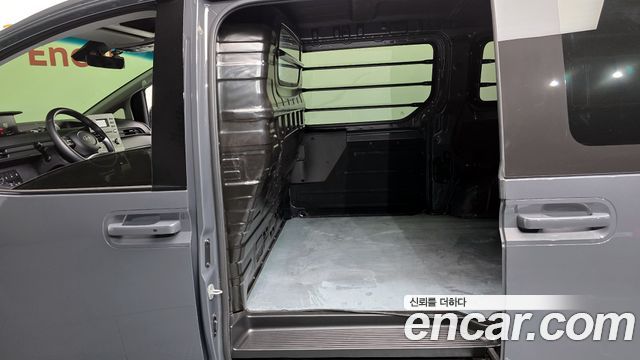 Hyundai Staria Cargo 3-Seater Modern 2025 — фото 12