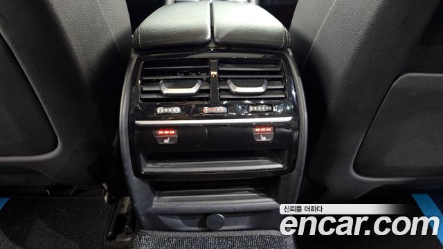 BMW 5 Series (G30) 520d Luxury Special Edition 2018 — фото 19
