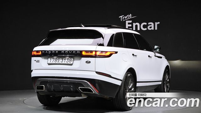 Land Rover Range Rover Velar 3.0 D300 R-Dynamic SE 2019 — фото 2