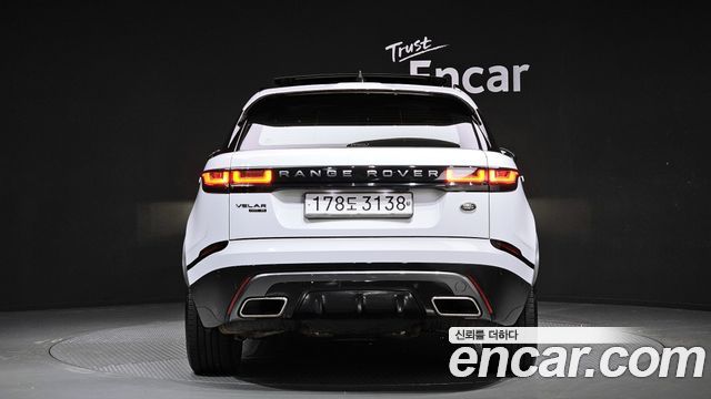 Land Rover Range Rover Velar 3.0 D300 R-Dynamic SE 2019 — фото 4