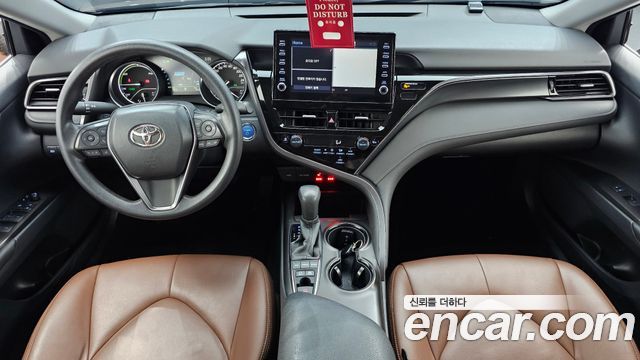 Toyota Camry (XV70) 2.5 LE Hybrid 2022 — фото 7