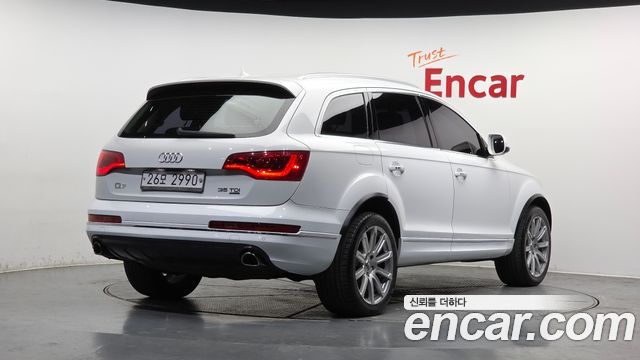 Audi Q7 35 TDI Quattro Dynamic 4L 2015 — фото 2