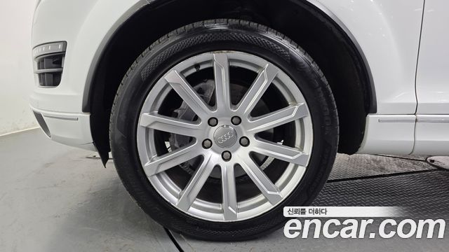 Audi Q7 35 TDI Quattro Dynamic 4L 2015 — фото 5