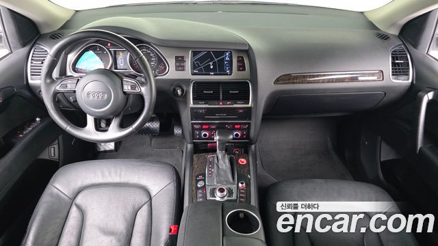 Audi Q7 35 TDI Quattro Dynamic 4L 2015 — фото 7