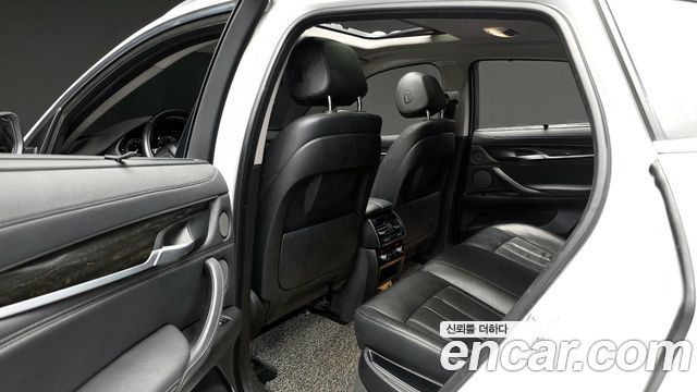 BMW X6 (F16) xDrive 30d 2018 — фото 16