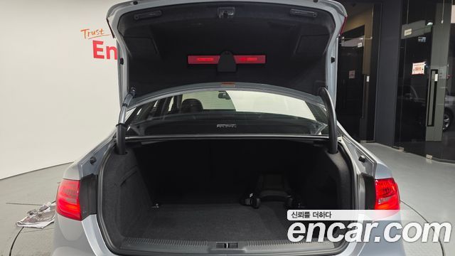 Audi A4 30 TDI B8 2015 — фото 20