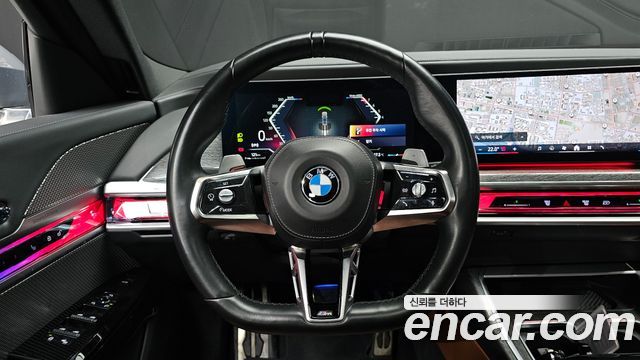 BMW 7 Series (G70) 740i xDrive M Sport 2024 — фото 17
