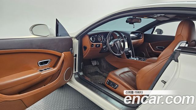Bentley Continental GT (II) 4.0 GT 2015 — фото 10
