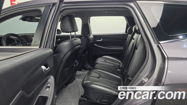 Hyundai Santa Fe Diesel 2.2 4WD Premium Choice 2021 — фото 16