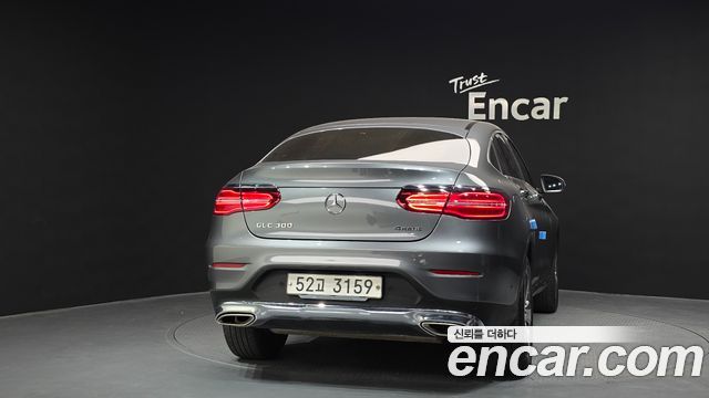 Mercedes-Benz GLC-Class (X253) GCL300 4MATIC Coupe 2019 — фото 4