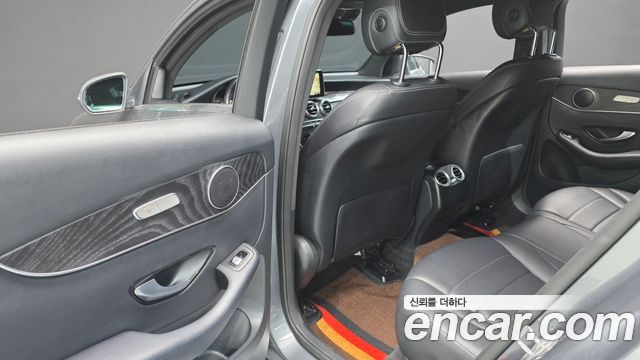 Mercedes-Benz GLC-Class (X253) GCL300 4MATIC Coupe 2019 — фото 18
