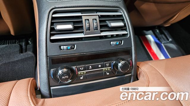 BMW 6 Series (F12) 640i Gran Coupe Exclusive 2013 — фото 16