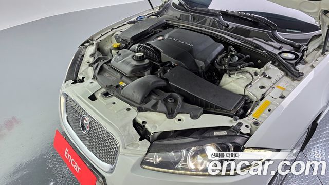 Jaguar XF 3.0D Luxury X250 2014 — фото 6