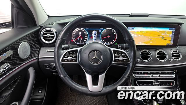 Mercedes-Benz E-Class (W213) E300 4MATIC Avnatgarde 2019 — фото 15