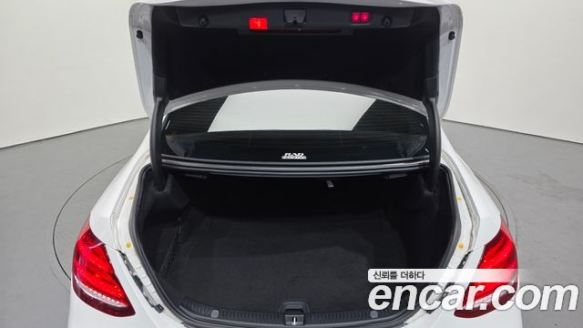 Mercedes-Benz E-Class (W213) E300 4MATIC Avnatgarde 2019 — фото 20