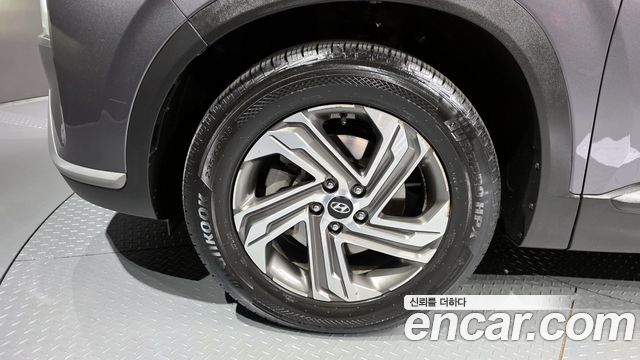 Hyundai Santa Fe Diesel 2.2 2WD Prestige 2021 — фото 5