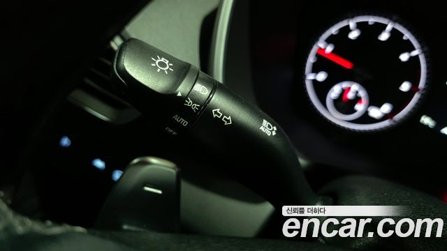 Hyundai Santa Fe Diesel 2.2 2WD Prestige 2021 — фото 36