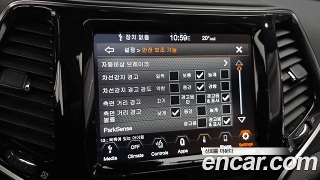 Jeep Cherokee (KL) 2.4 Limited AWD 2021 — фото 22