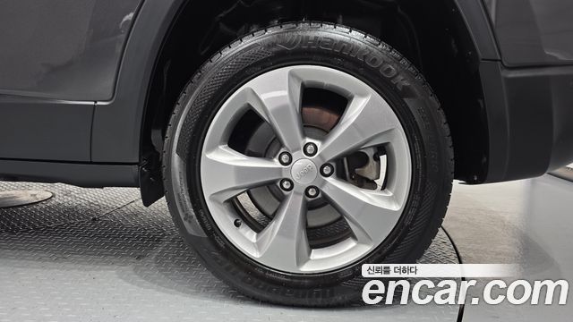 Jeep Cherokee (KL) 2.4 Limited AWD 2021 — фото 27
