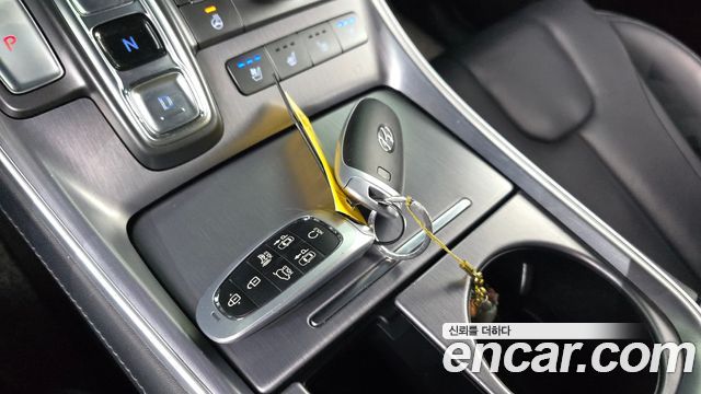 Hyundai Santa Fe Gasoline 2.5T 2WD Calligraphy 2021 — фото 34