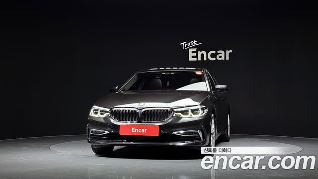 BMW 5 Series (G30) 530i xDrive Luxury Plus 2019 — фото 3