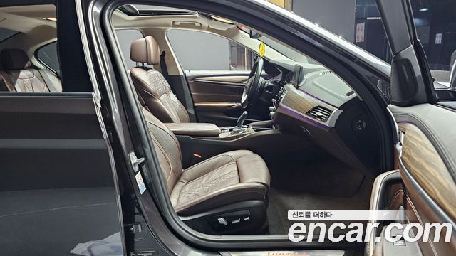 BMW 5 Series (G30) 530i xDrive Luxury Plus 2019 — фото 11