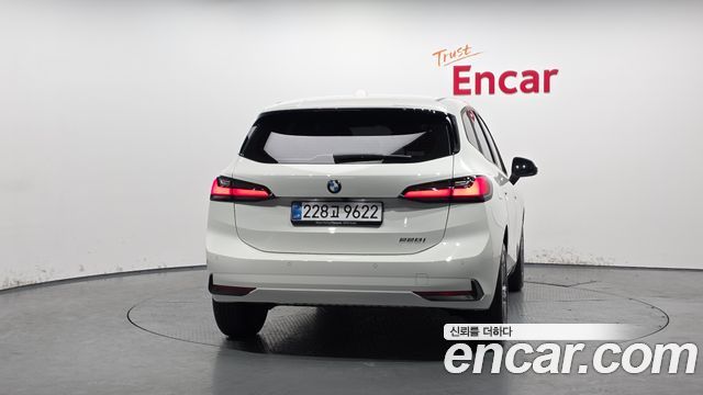 BMW 2 Series Active Tourer (U06) 220i Advantage 2025 — фото 4