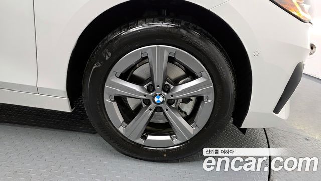 BMW 2 Series Active Tourer (U06) 220i Advantage 2025 — фото 21