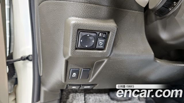 Nissan Cube 1.8 SL Z12 2013 — фото 17